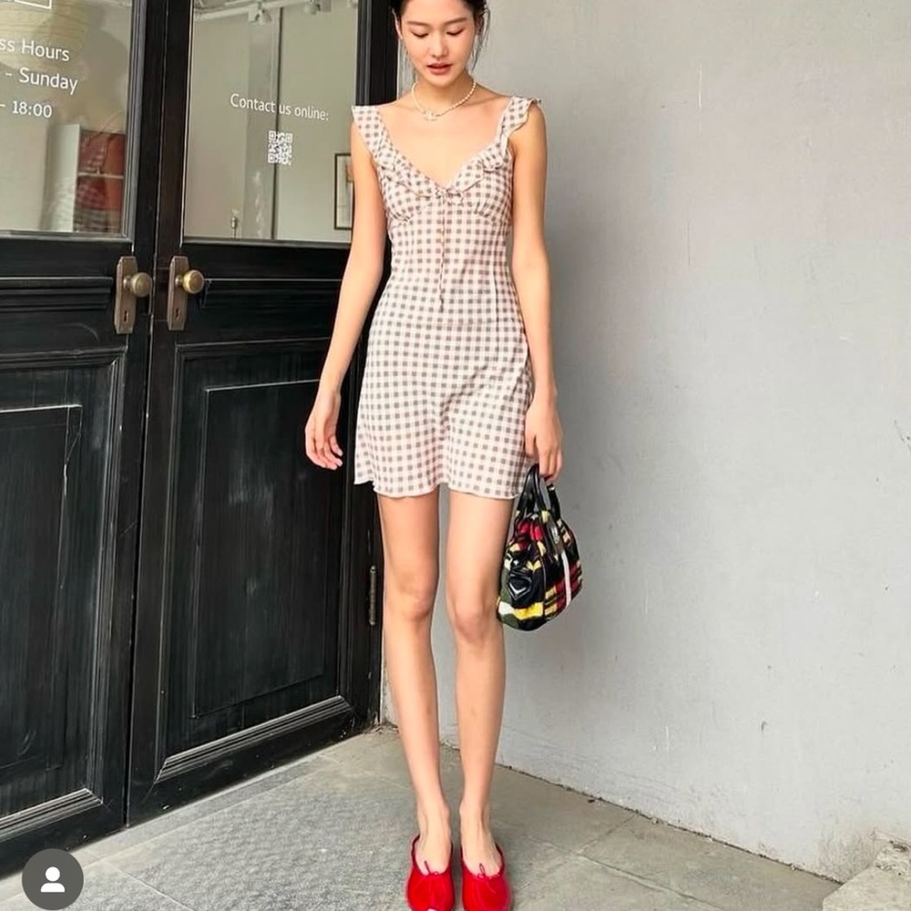 Realisation Par
THE HAZEL
in Tan Gingham - Picture 4 of 6